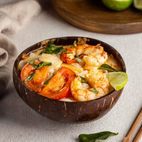 close-up-tasty-assortment-noodles-table CHILCANO CLASICO